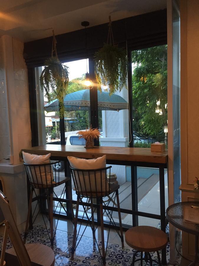 Crystal Nongkhai Hotel Nong Khai Zewnętrze zdjęcie