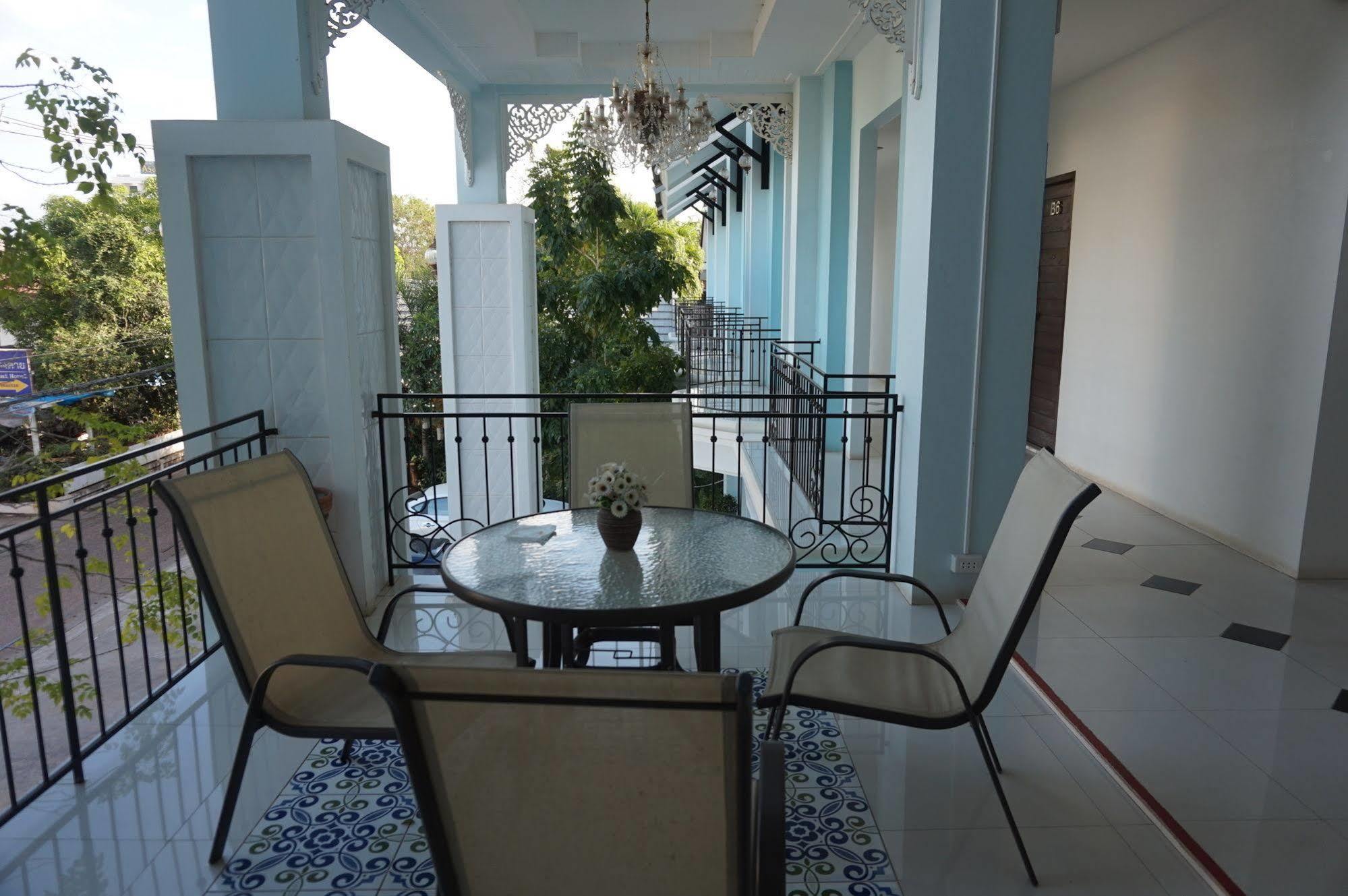 Crystal Nongkhai Hotel Nong Khai Zewnętrze zdjęcie